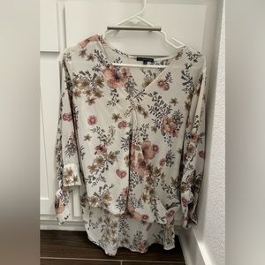 Women's Floral Blouse Size M